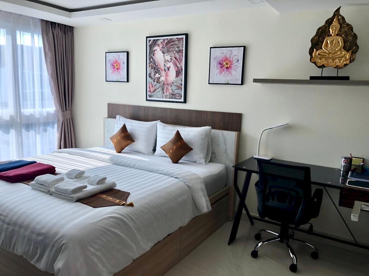 Luxury Business Suits In Grand Avenue By Pattaya City Estates Εξωτερικό φωτογραφία