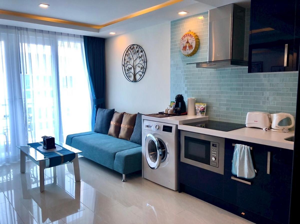 Luxury Business Suits In Grand Avenue By Pattaya City Estates Εξωτερικό φωτογραφία