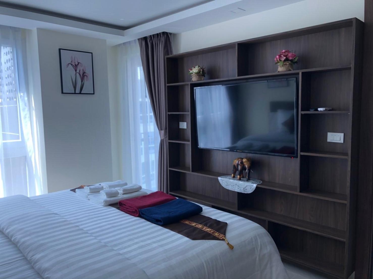 Luxury Business Suits In Grand Avenue By Pattaya City Estates Εξωτερικό φωτογραφία