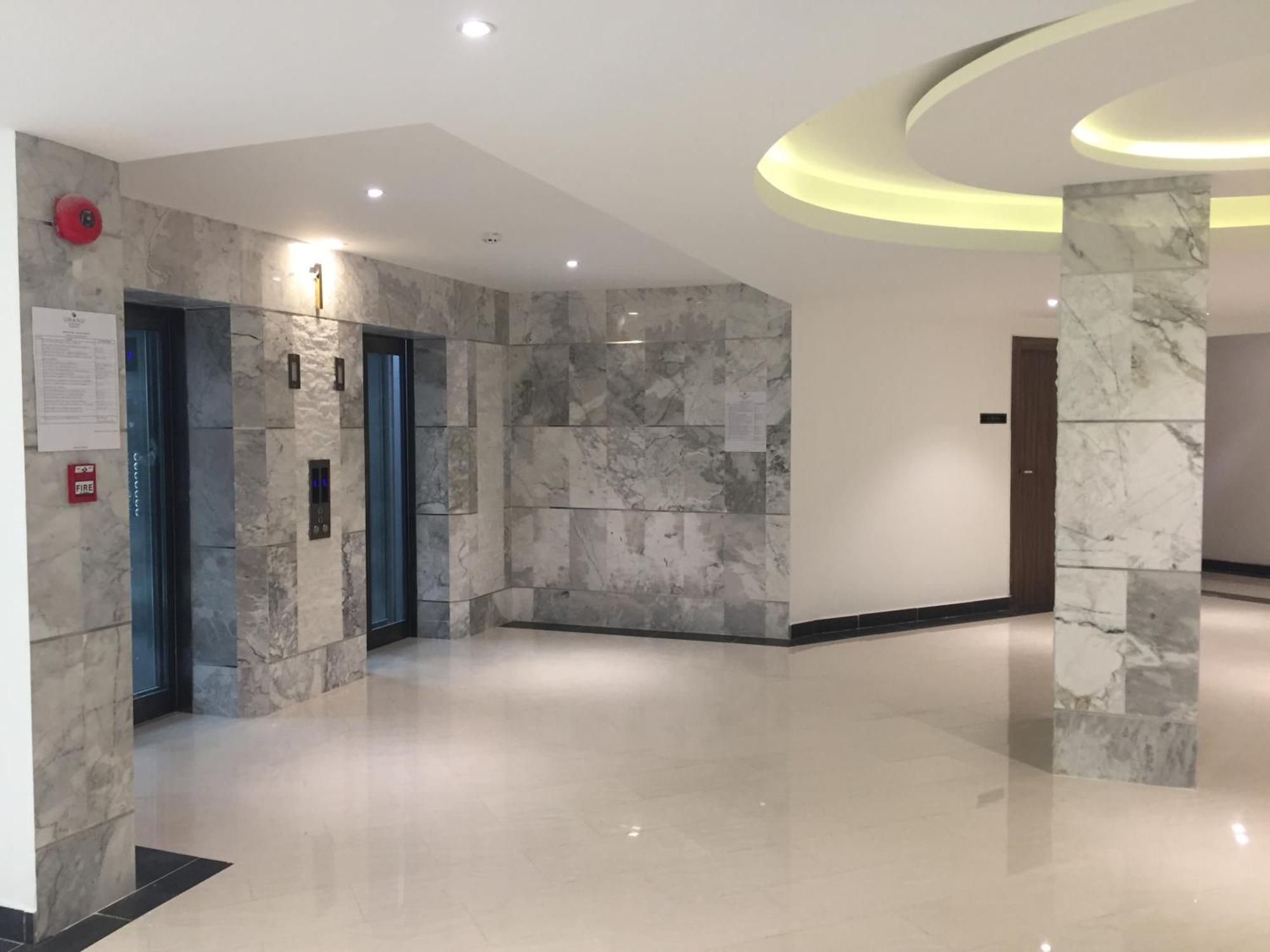 Luxury Business Suits In Grand Avenue By Pattaya City Estates Εξωτερικό φωτογραφία
